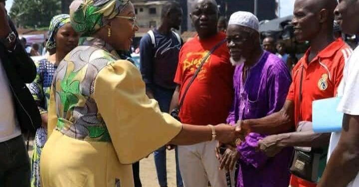 2ᵉ Congrès du RHDP: Après Ebimpé, Fatima Bamba en tournée de remerciements