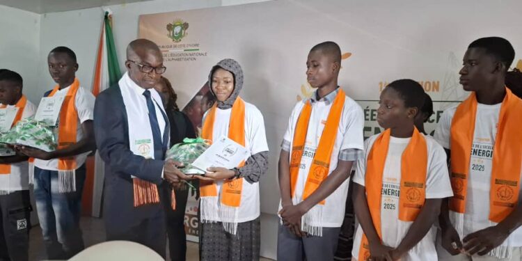 Soubré/Éducation: Côte d’Ivoire Énergies et la DRENA célèbrent l’excellence scolaire
