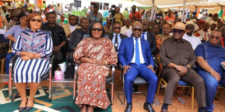 2e journée du Forum pour la paix dans le grand ouest : Anne Ouloto exhorte à une bonne gestion du foncier