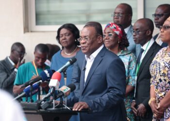 Présidentielle 2025 : Pascal Affi N’Guessan dépose sa candidature à la CEI