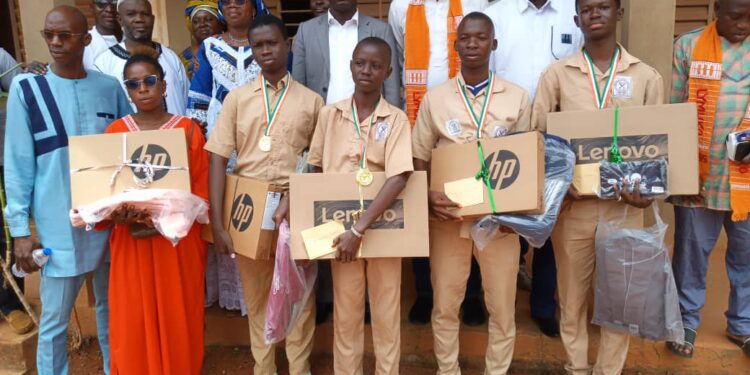 Rentrée scolaire 2025-2026 : l’Amicale LyMuKo 91-95 célèbre l’excellence et soutient plusieurs familles