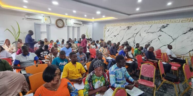 Tourisme et Loisirs : 200 acteurs formés à Bondoukou par le FDT