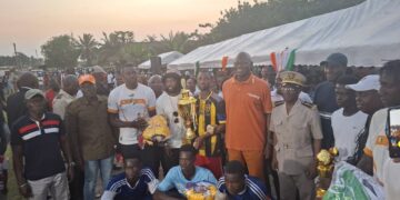 Finale du Tournoi Alassane Ouattara à Tiassalé : Emmanuel Ahoutou et Alpha Sanogo prônent la paix et la cohésion sociale