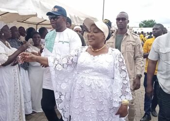 Mariame Traoré depuis Bouaké: « Alassane Ouattara, c’est la paix, le développement et la stabilité »