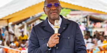 Yakro/Tournée pour des élections apaisées : le Ministre Souleymane Diarrassouba exhorte la jeunesse à la non-violence et à la paix