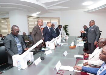 Présidentielle 2025 : La CEI échange avec les 5 candidats retenus, ce qu’ils se sont dit