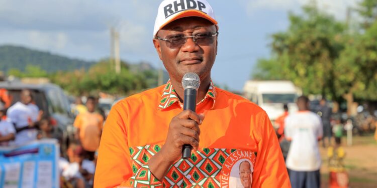 Bafing/ Campagne présidentielle: Moussa Sanogo galvanise les populations pour le retrait des cartes d’électeur