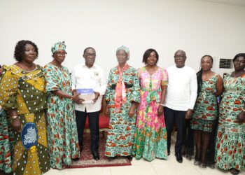 Côte d’Ivoire/Présidentielle 2025: les «Mamans Aouélé» réitèrent leur fidélité à ADO