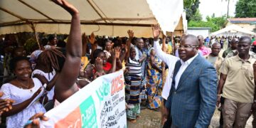 Guiglo /Présidentielle 2025 : Ouloto et Amédé Kouakou sensibilisent les populations