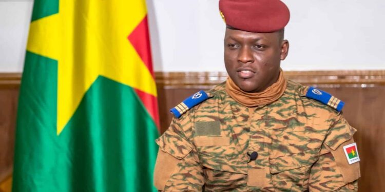 Entre méfiance et rivalité : les tensions Burkina-Côte d’Ivoire face au terrorisme