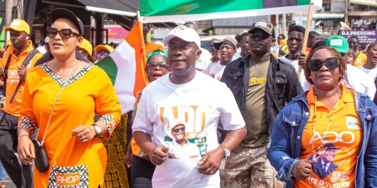 Marathon de mobilisation : Éric TABA galvanise les militants de Cocody pour le RHDP