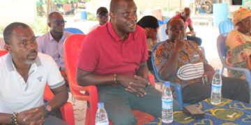 Législatives 2025: Alpha Sanogo reçoit les bénédictions des villages d’Akoudjé et Ahua