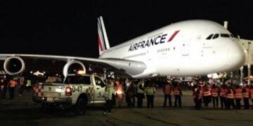 Aéroport d’Abidjan: Un avion d’Air France immobilisé après une erreur de roulage, aucun blessé