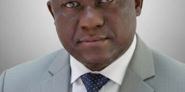 Nécrologie : La haute administration ivoirienne pleure Assa Khoissy Bachelard, frère aîné du journaliste Alvor Assa