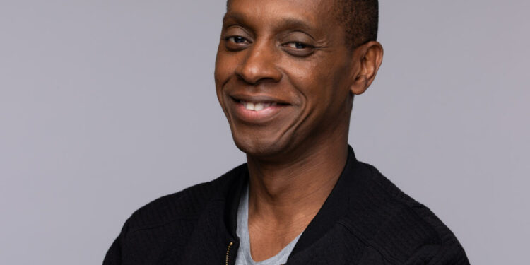 RFI annonce le départ de Claudy Siar