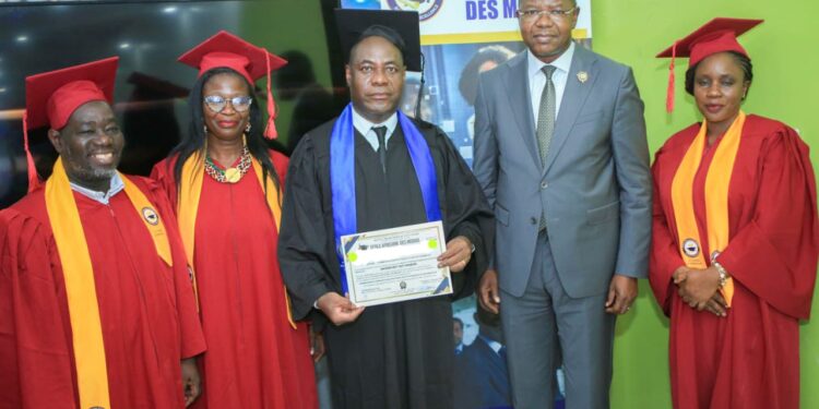 Graduation en communication politique…: Le sous-préfet de Kounahiri obtient la mention Très Bien