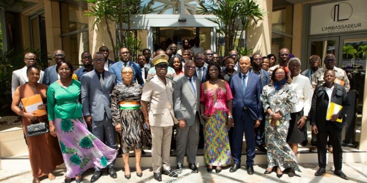 Villes durables: Des jardins publics d’Abidjan bientôt restaurés, grâce à un projet FONSTI lancé ce jour