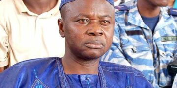 Parution d’ouvrage : Dr Issa Sangaré Yeresso dénonce les dérives du pouvoir dans “Les plaies des Républiques”