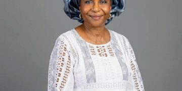 Dédicace de livre/ Oumou Diallo Coulibaly salue un « travail de mémoire sérieux et fidèle » de Moussa Traoré