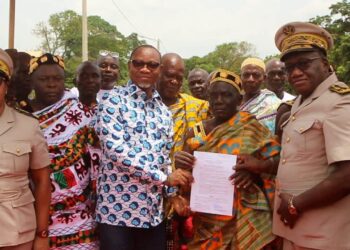 Bondoukou: Maizan Noël place l’unité et la solidarité au cœur de l’intronisation du nouveau chef de Kikiweri