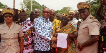 Bondoukou: Maizan Noël place l’unité et la solidarité au cœur de l’intronisation du nouveau chef de Kikiweri