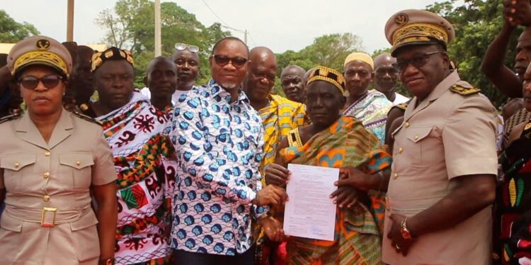 Bondoukou: Maizan Noël place l’unité et la solidarité au cœur de l’intronisation du nouveau chef de Kikiweri