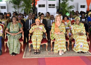 Aboisso : Dominique Ouattara célèbre la Fête des Mères et annonce 500 millions FCFA pour les femmes du Sud-Comoé
