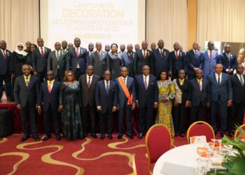 Décoration des agents de la CEI : Le Grand Chancelier Ally Coulibaly salue le rôle joué par l’institution