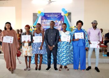 Insertion socioprofessionnelle: Des auditeurs de 3  promotions de l’Ong ‘’Espoir de demain’’ reçoivent leurs diplômes  