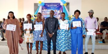 Insertion socioprofessionnelle: Des auditeurs de 3  promotions de l’Ong ‘’Espoir de demain’’ reçoivent leurs diplômes  