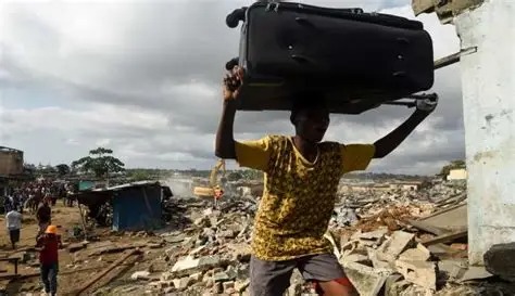 Déguerpissement à Abidjan : Le MIDH demande la prise en charge des populations déjà Expulsées