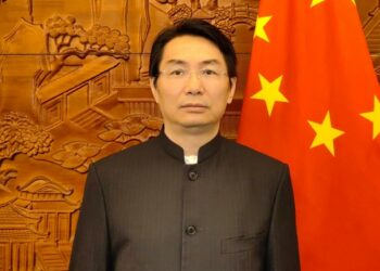 Déclaration/Wu Jie (Ambassadeur de Chine en CI) : « Les survols en fraude ou sans autorisation de Lai Ching-te n’ébranlent pas le principe d’une seule Chine… »