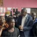Déguerpissement à Koumassi Campement : Le Maire Balley aux côtés des familles touchées