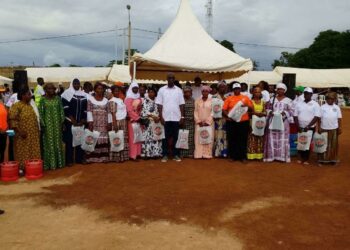 Yamoussoukro / 2e édition de la Fête des Mères : la Dream Team honore les mères de 11 quartiers et villages