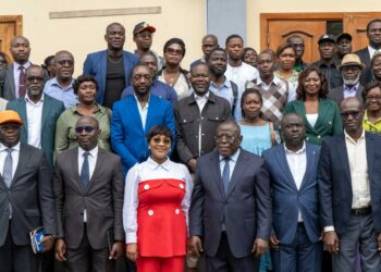 Rénovation de la Maison de la Presse : Marie laure Ngoran reçoit le soutien de Cissé Bacongo