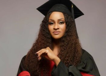 Consécration académique : Akessé Guibia Hélène décroche un Doctorat in Business Administration