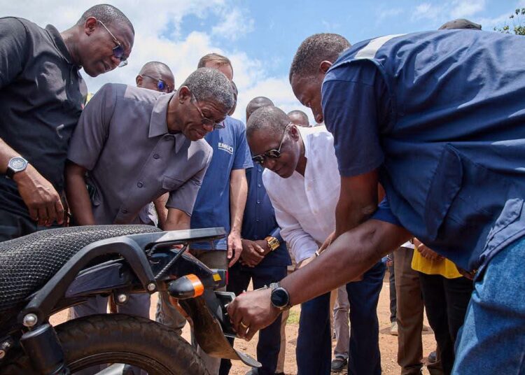 Bouaké : l’opération de pose des nouvelles plaques d’immatriculation est effective