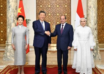 En Égypte : Xi Jinping dénonce les « interférences extérieures » au Moyen-Orient