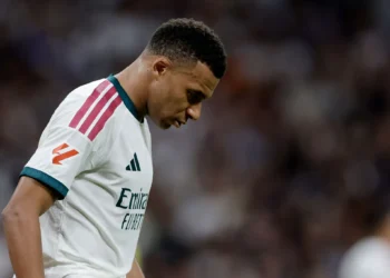 Chine : M’Bappé paie cher ses propos sur le Timonier